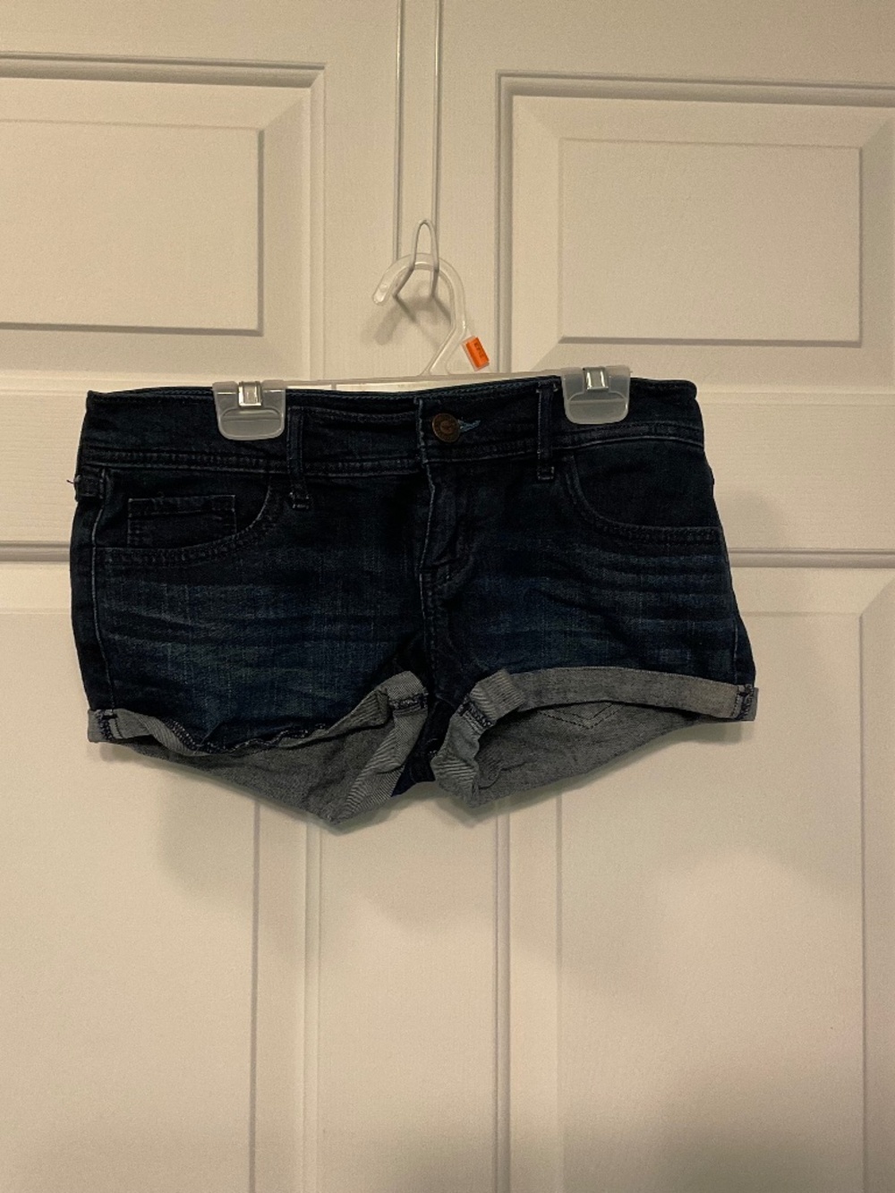 Hollister dark wash denim cutoff shorts size 3, W26 low rise.